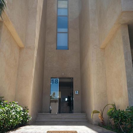 Magnifique Appartement Moderne De 2 Chambres Avec Piscine A 10 Min Du Centre De Marrakech Marrakesh Exteriör bild